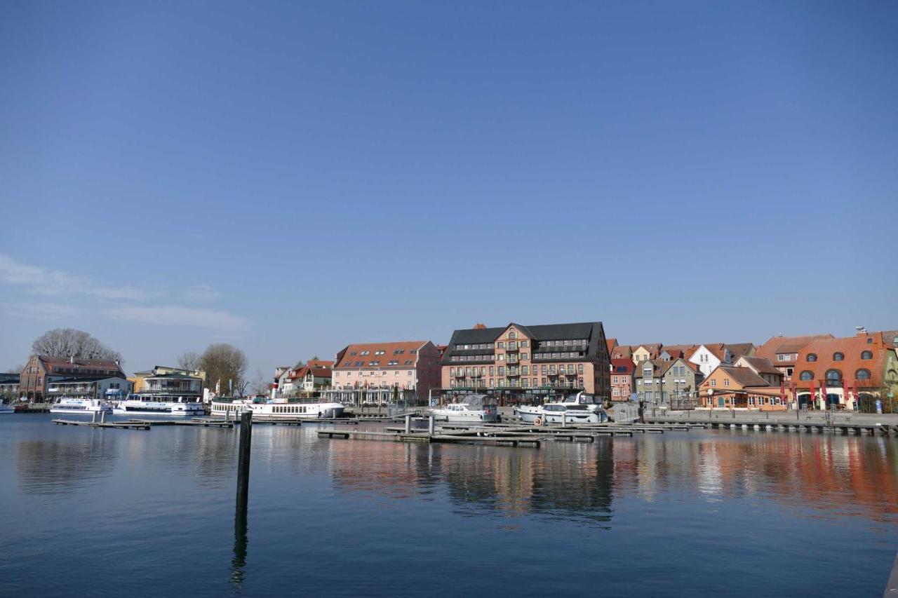 Ferienwohnung Waren am Hafen Objekt-ID 11992 Exterior foto